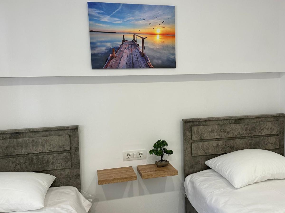 Holiday home Cretelia House